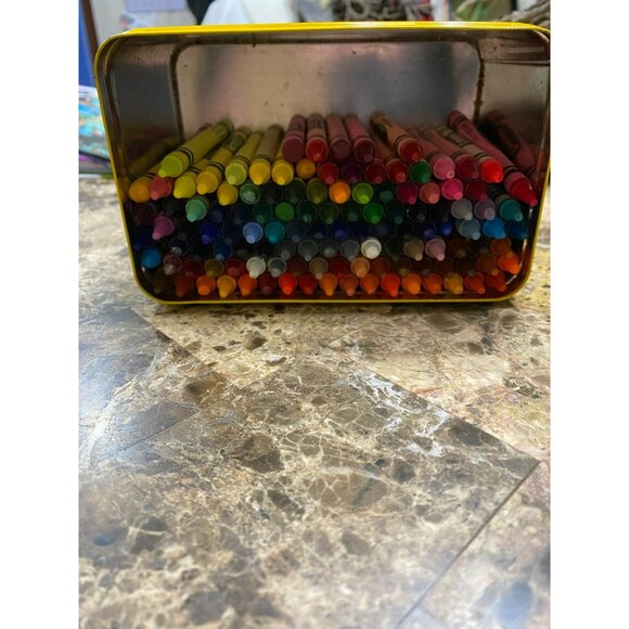 Vintage 1998 Crayola Big Box Of Ideas Crayons 112 Count Tin Collectors Edition - Picture 3 of 8